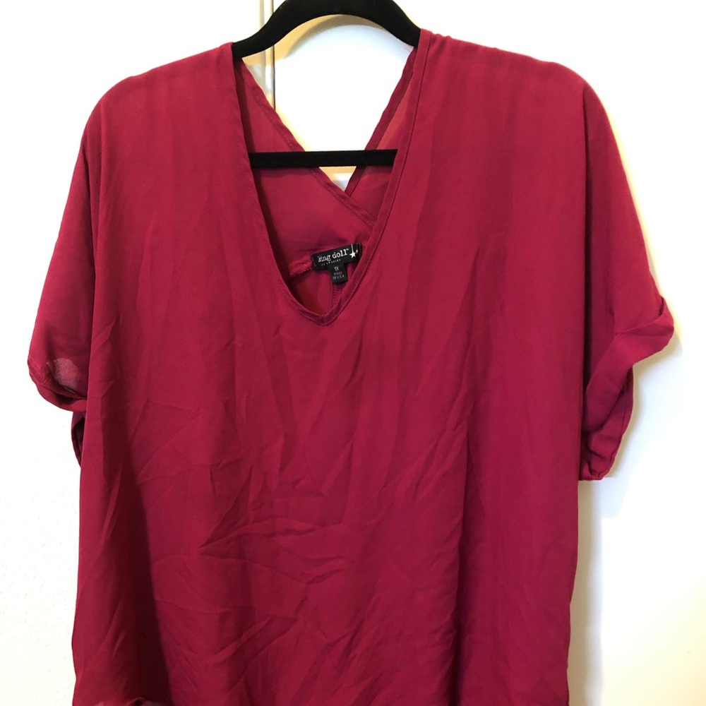 Flowy women’s top